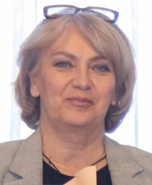 Лесникова Лариса Ювенальевна