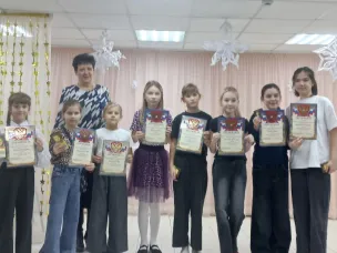 В рамках Программы «Повышения финансовой грамотности» финансовым управлением администрации Большемурашкинского муниципального округа был организован Конкурс творческих проектов по представлению бюджета для граждан